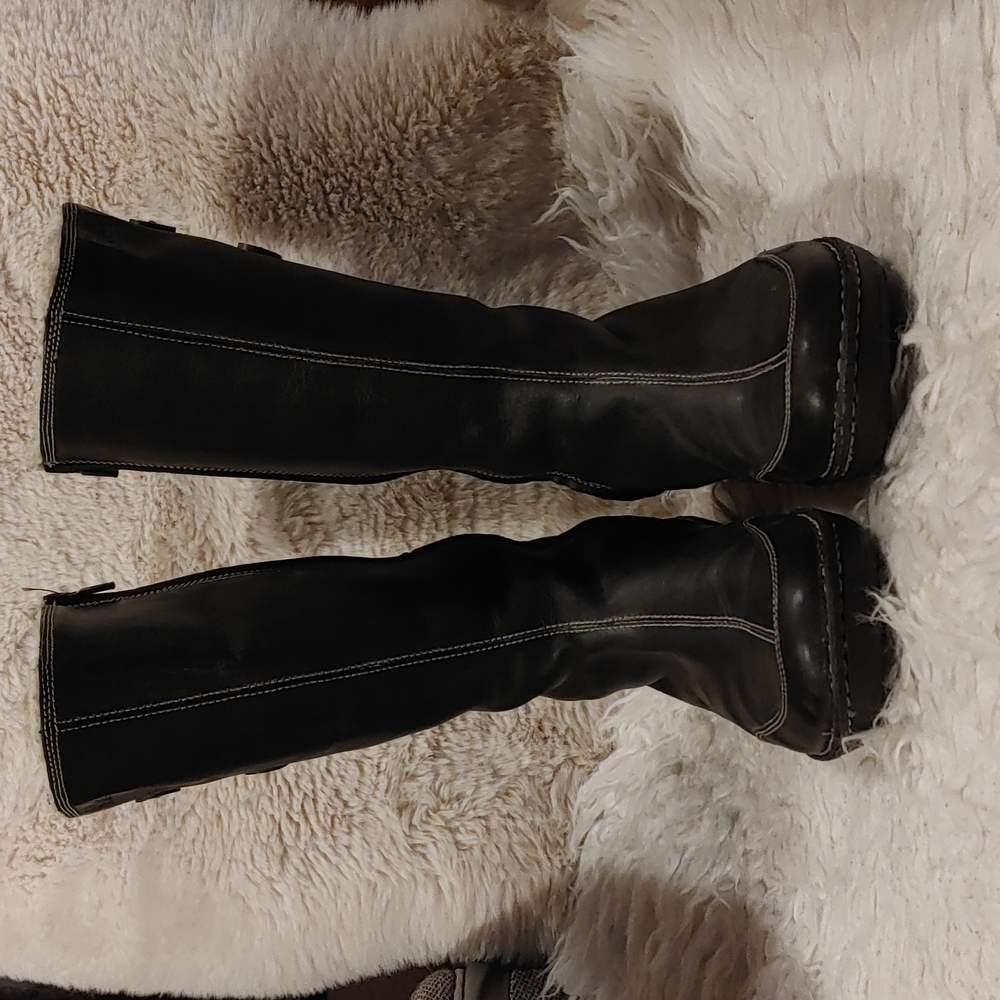 Teva Tonalea Sherpa Lined Leather Boots